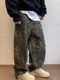 Baggy Leopard Print Jeans — in alternativa