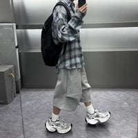 Baggy Long Shorts — dettaglio della stampa