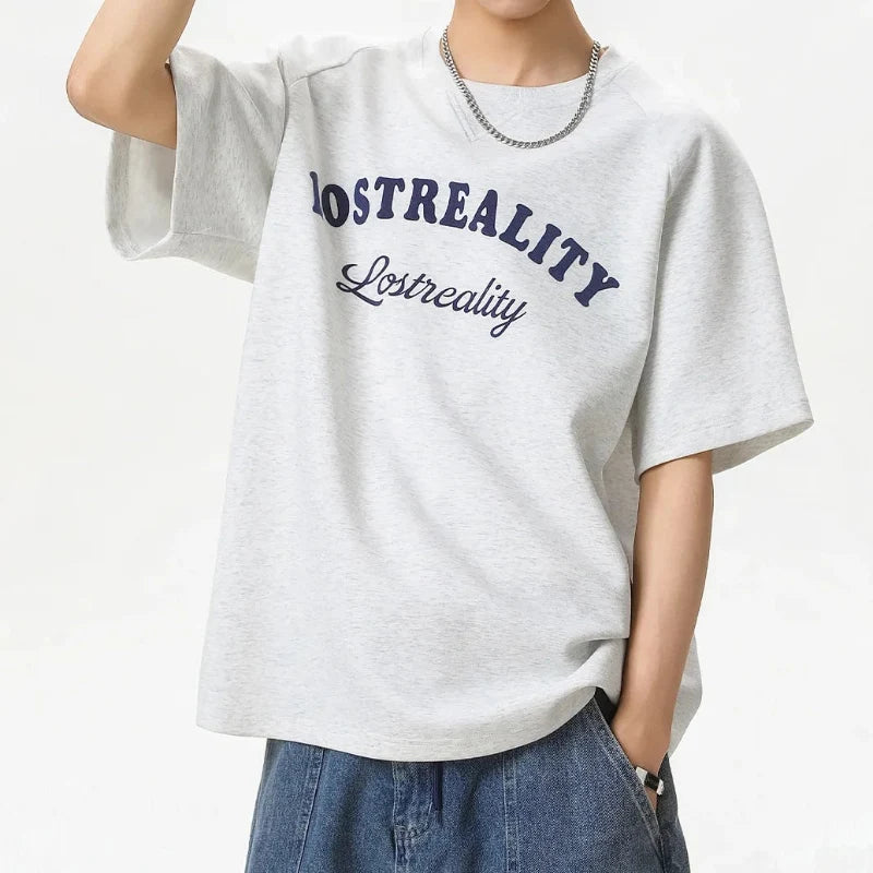 Baggy "Lost Reality" Graphic T Shirt — vista laterale