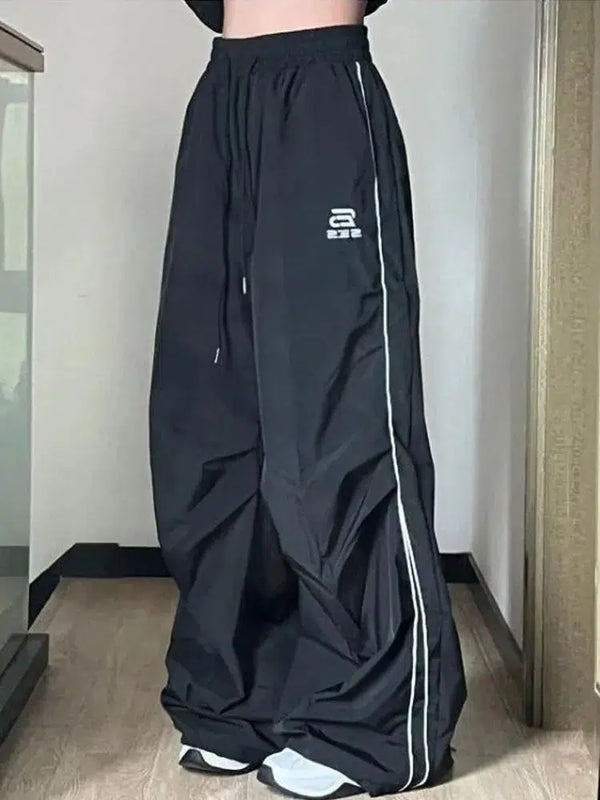 Baggy Shell Joggers Trousers — vista frontale