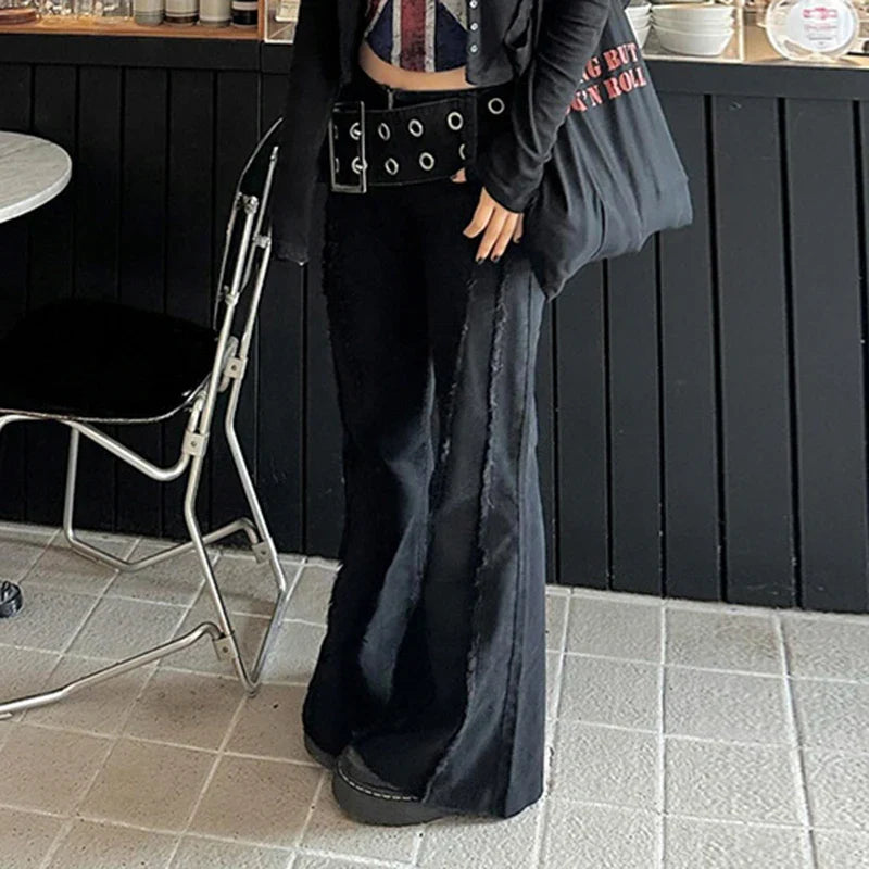 Big Belt Gothic Flare Jeans — dettaglio della stampa