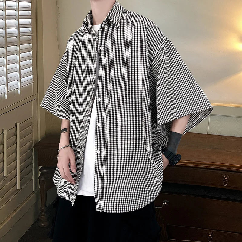 Black And White Checkerboard Button Up Flannel Shirt — vista laterale