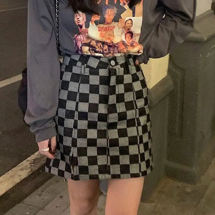 Black & Grey Plaid Checkerboard Mini Skirt — vista frontale