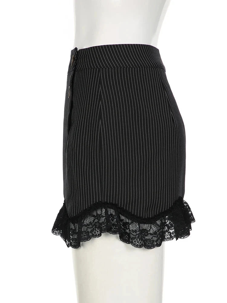 Black Striped Lace Frill Mini Skirt — dettaglio della stampa