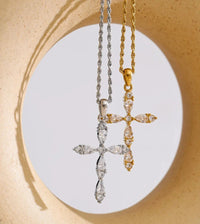 Bling Cross Pendant Necklace — in alternativa