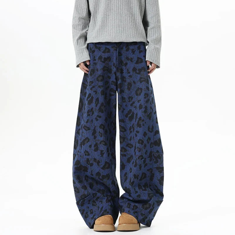 Blue Leopard Print Wide Leg Barrel Denim Jeans — vista frontale