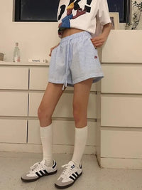 Blue Striped Shorts — vista posteriore