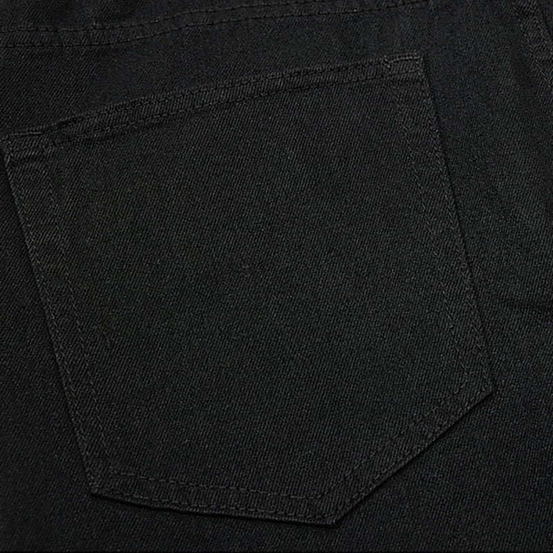 Buckle Decoration Micro Flared Jeans — dettaglio del tessuto