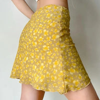 Butterfly Print Yellow Mini Skirt — in alternativa