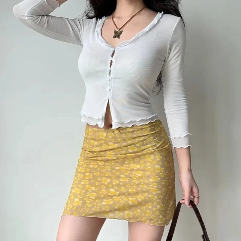 Butterfly Print Yellow Mini Skirt — dettaglio della stampa