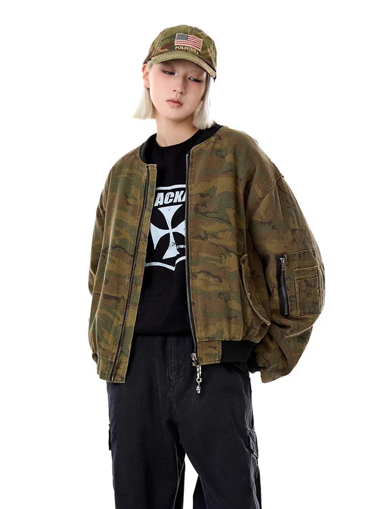 Camouflage Flight Bomber Jacket — vista posteriore