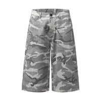 Camouflage Rhinestone Baggy Shorts Jorts — vista posteriore