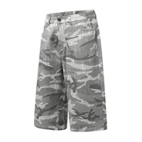 Camouflage Rhinestone Baggy Shorts Jorts — dettaglio