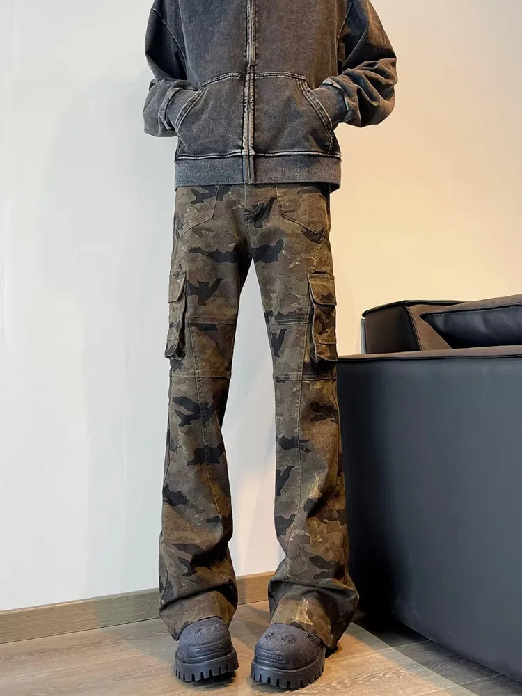 Cargo Camouflage Boot Cut Jeans — dettaglio