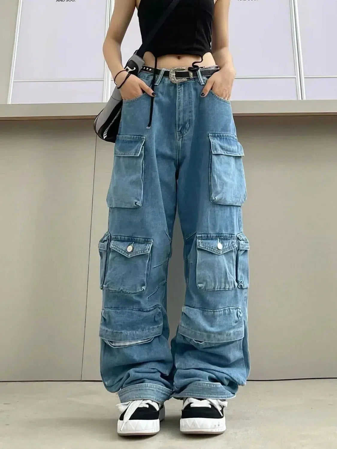Cargo Pocket Jeans — vista frontale