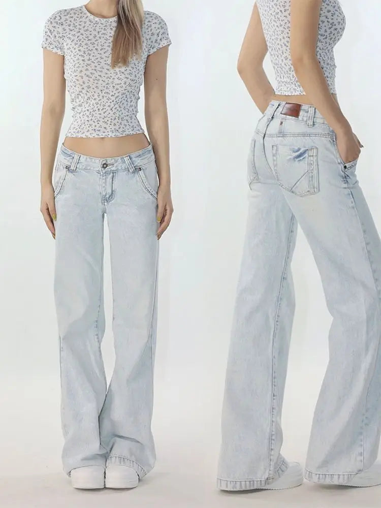 Casual Light Blue Low Waist Jeans — dettaglio della stampa