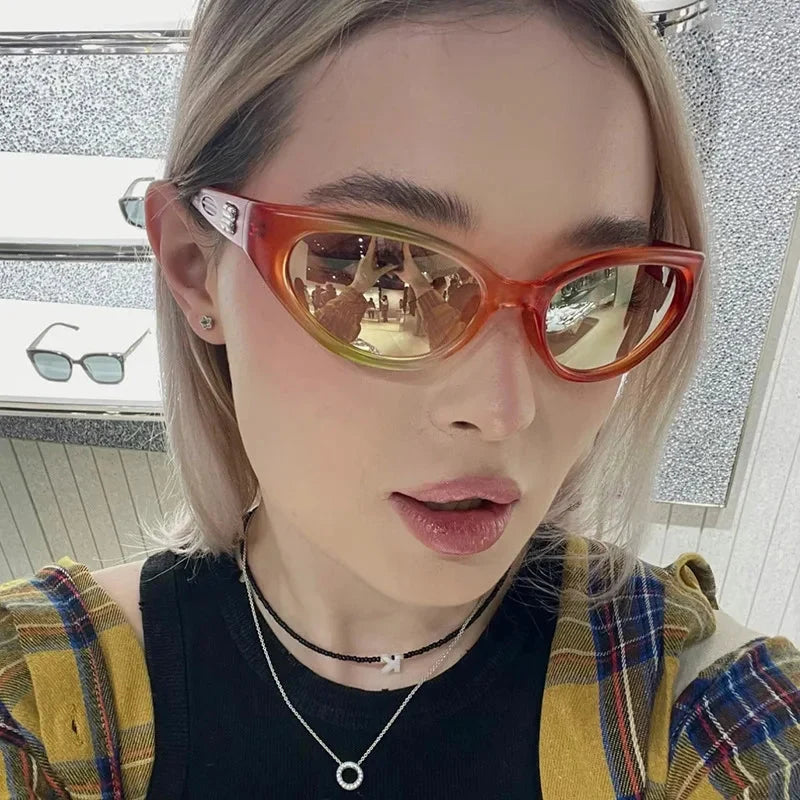 Cat Eye Goggle Sunglasses — vista laterale