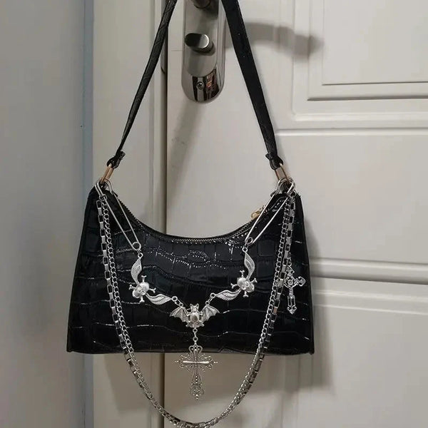 Chained Punk Handbag — vista frontale