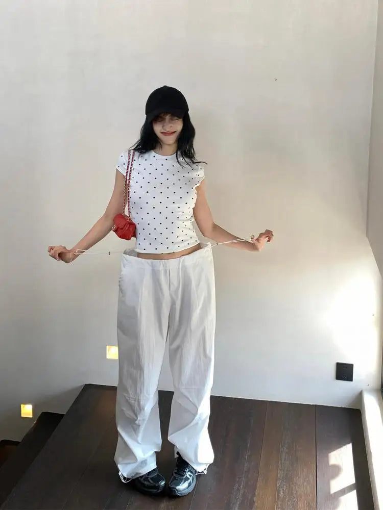 Chic Polka Dot Design Baby Tee Crop Top — vista laterale