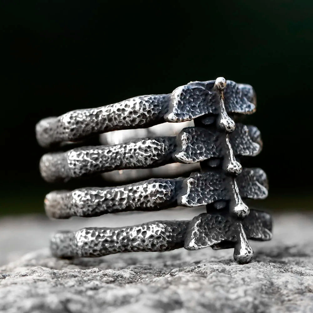 Chunky Chest Row Ring — vista laterale