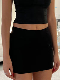 Comfy Plain Mini Skirt — dettaglio