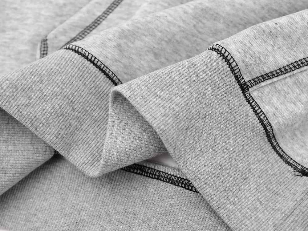 Contrast Stitch Embroidered Hoodie — vista completa