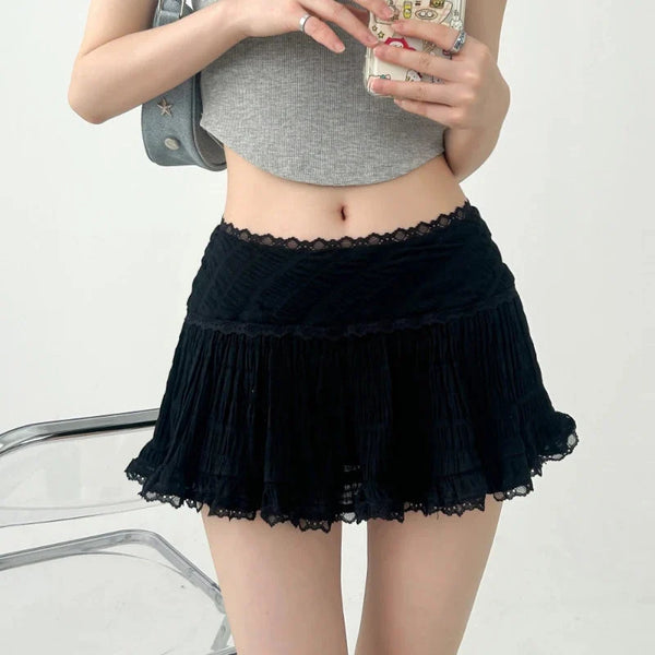 Coquette Mini Skirt Lace Mesh Mini Skirt — vista frontale