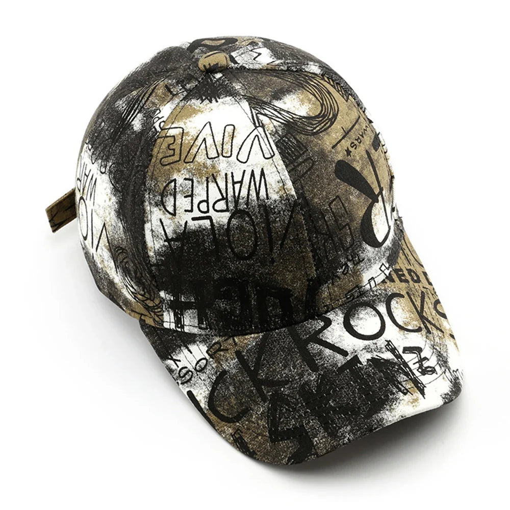 Covered Graffiti Baseball Cap — vista completa