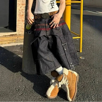 Cowboy Denim Shorts Jorts — vista posteriore