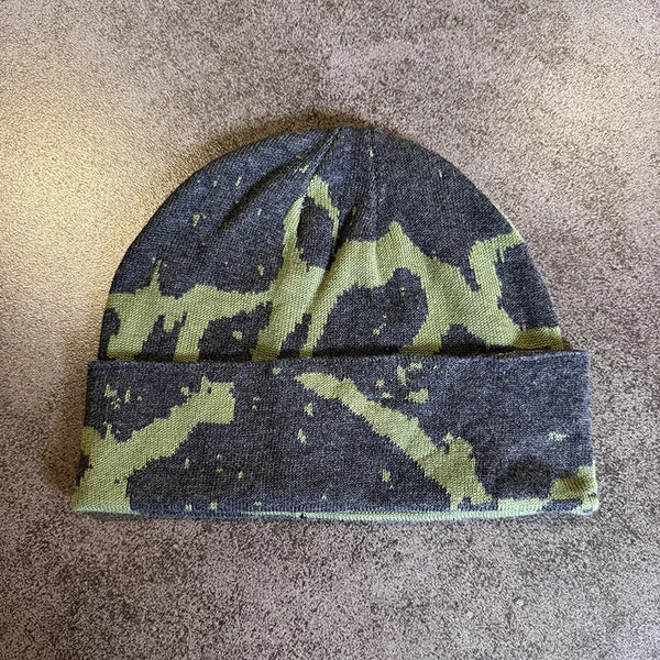 Cracked Symbiote Graphic Beanie — vista frontale