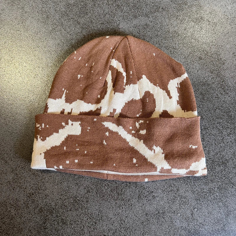 Cracked Symbiote Graphic Beanie — vista posteriore