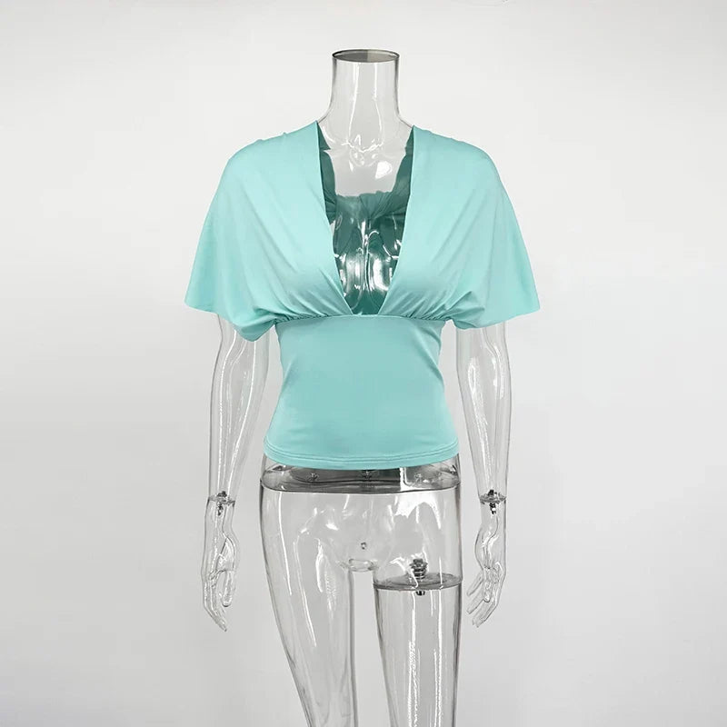 Cropped Low Cut Backless Halter Top — vista frontale