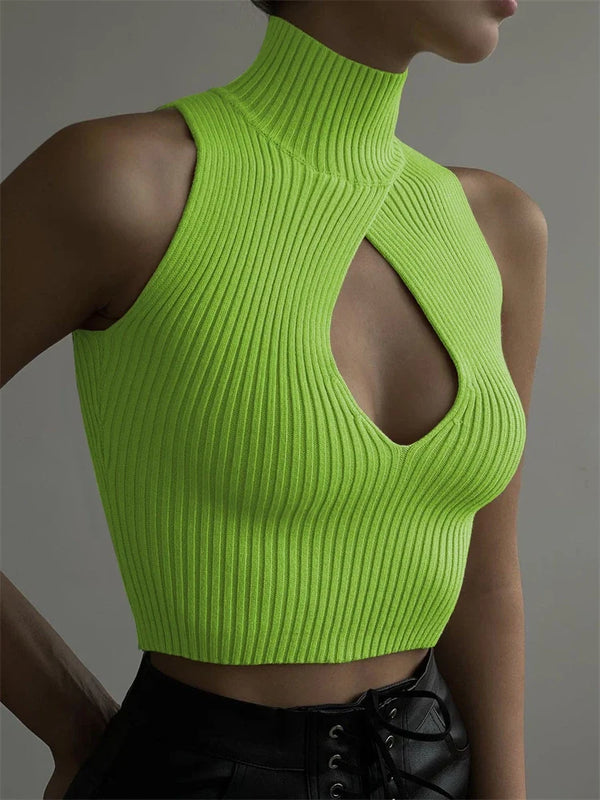 Cropped Turtleneck Ribbed Sleeveless Low Cut Top — vista frontale