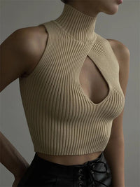 Cropped Turtleneck Ribbed Sleeveless Low Cut Top — dettaglio della stampa