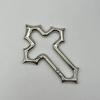 Cross Carabiner Keychain — dettaglio