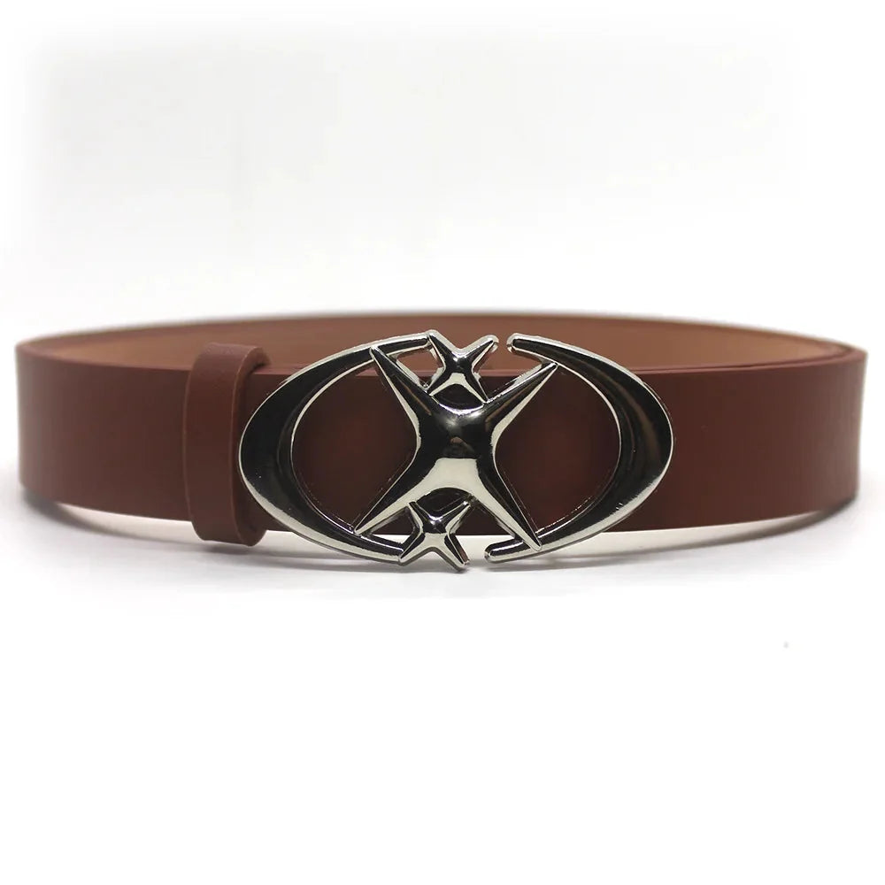 Cross Star Buckle Leather Belt — vista posteriore