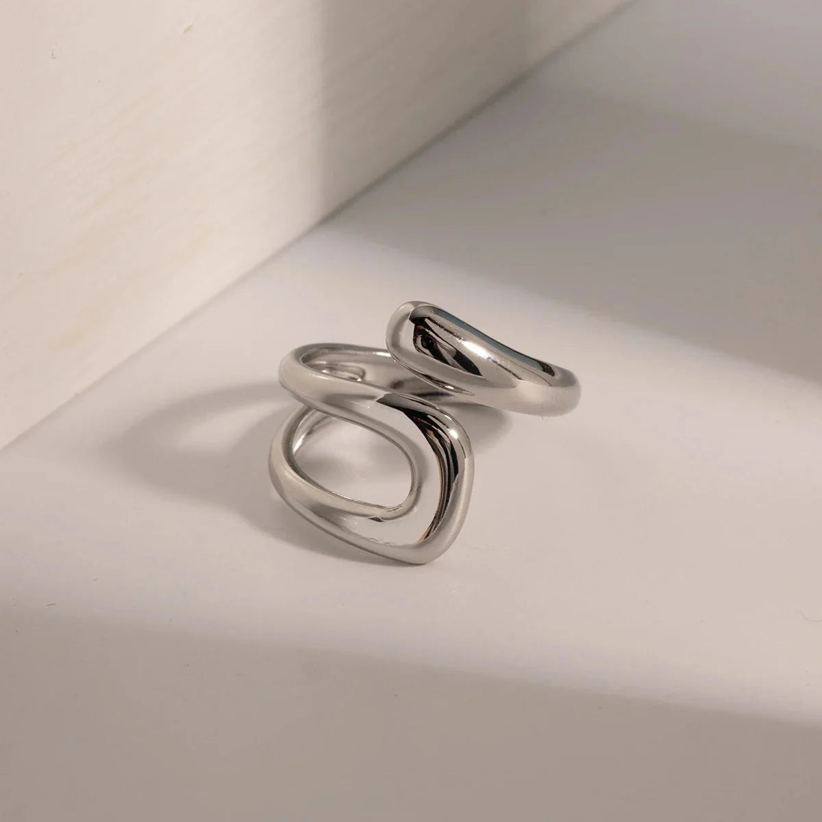 Curl Ring — vista frontale