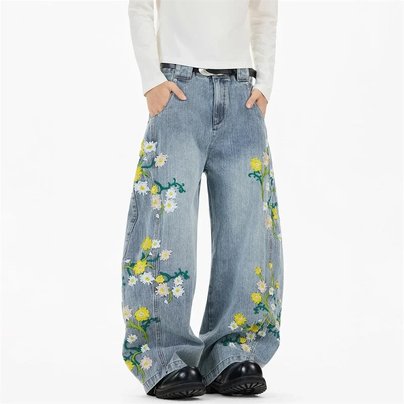Daffodil and Daisies Floral Embroidered Baggy Barrel Jeans — dettaglio della stampa