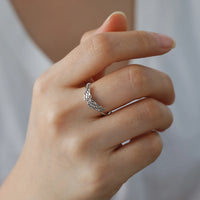 Dainty Aesthetic Butterfly Ring — in alternativa