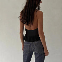 Deep V Neck Studded Black Halter Top — dettaglio della stampa