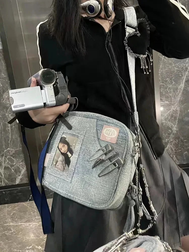 Denim Messenger Handbag — dettaglio