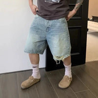 Distressed Design Cropped Jorts — dettaglio