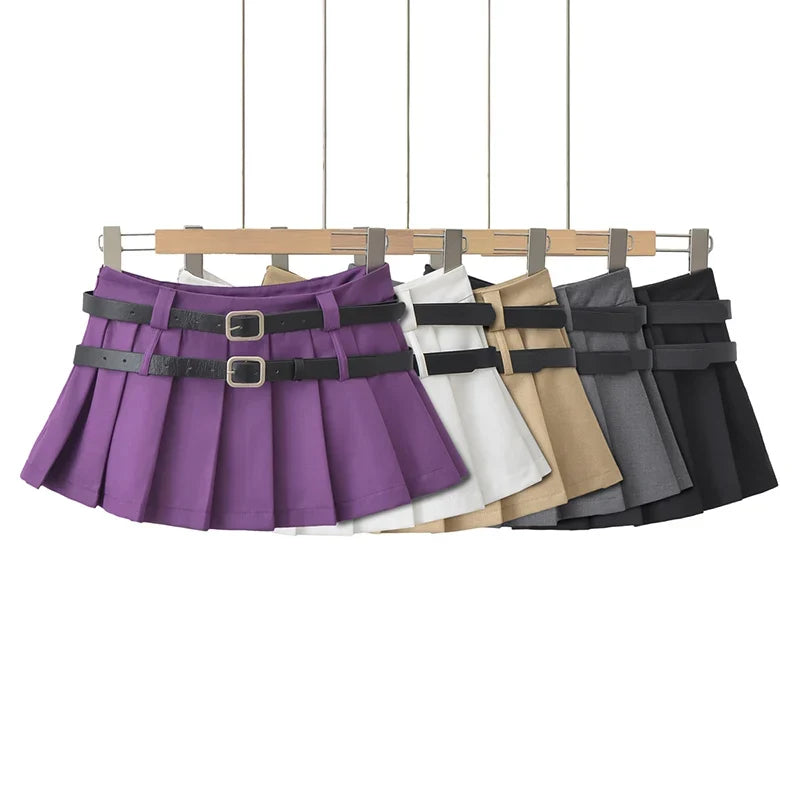 Double Belt Pleated Mini Skirt — vista frontale
