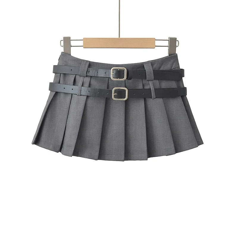 Double Belt Pleated Mini Skirt — dettaglio della stampa