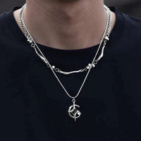Double Layer Moon And Star Black Pearl Necklace — vista posteriore