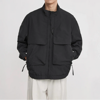 Double Pocket Stand Collar Cargo Windbreaker Jacket — vista frontale
