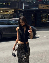 Draped Cowl Tank Top With Scarf — dettaglio