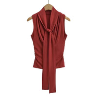Draped Cowl Tank Top With Scarf — dettaglio della stampa