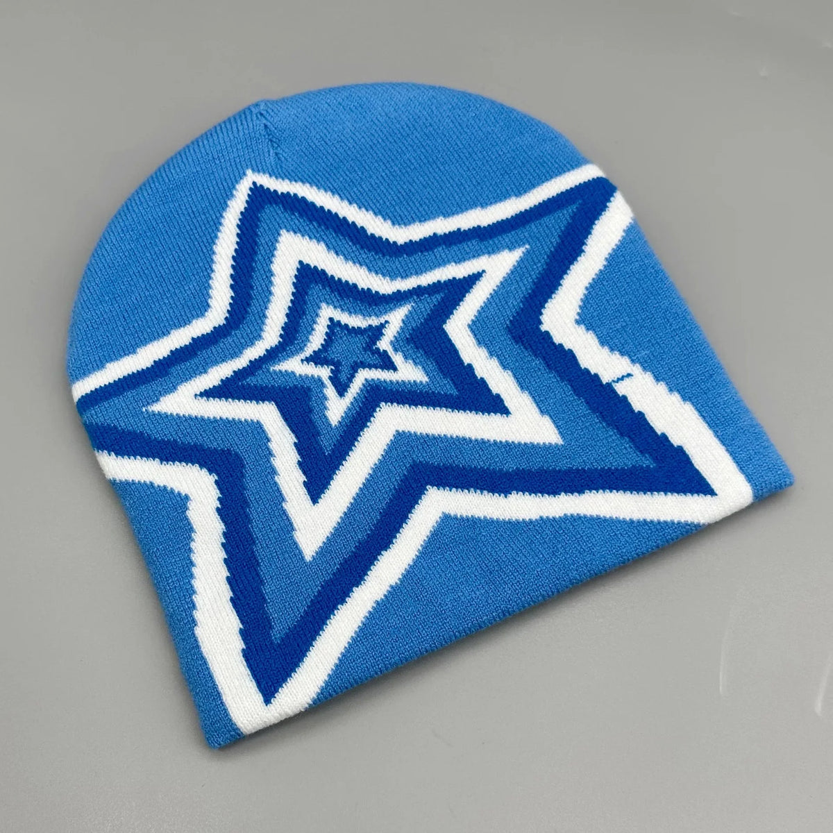 Effervescent Star Beanie — dettaglio della stampa