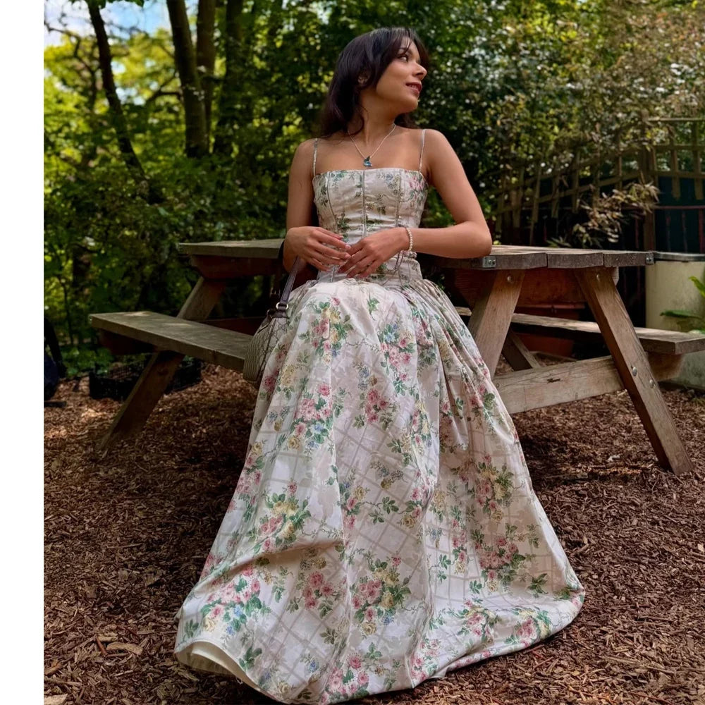 Elegant Floral Midi Dress — vista completa